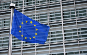 EU-Flag-in-front-of-Commission-building.jpg